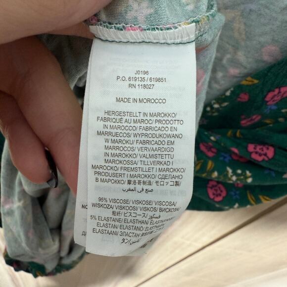 Boden Floral Print Faux Wrap Top Short Sleeve Blouse Green Size 10 - Picture 4 of 4